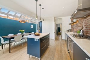 Photo 12- click for photo gallery